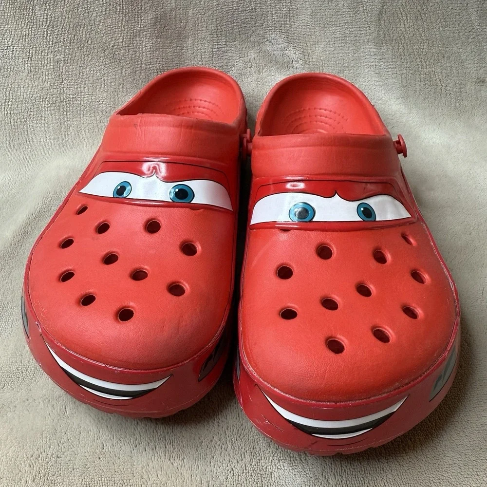 CROCS LIGHTNING McQueen 5 M 7 W limited Edition Disney *Broken Straps